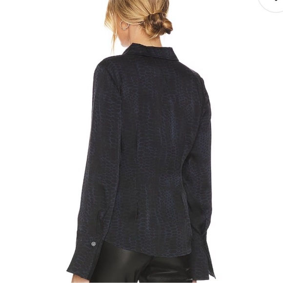 ANINE BING NEO SHIRT IN PYTHON PRINT Silk Button Down SIZE L - Picture 11 of 14